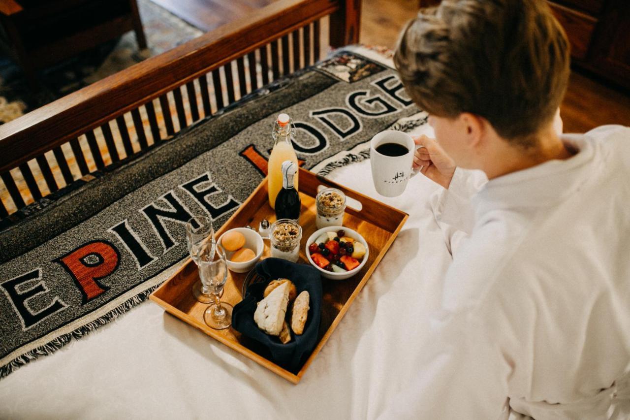 Fivepine Lodge Sisters Buitenkant foto